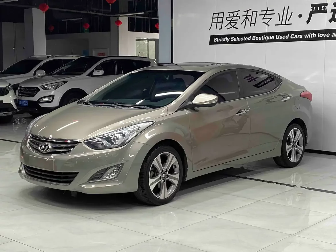 Hyundai Elantra
