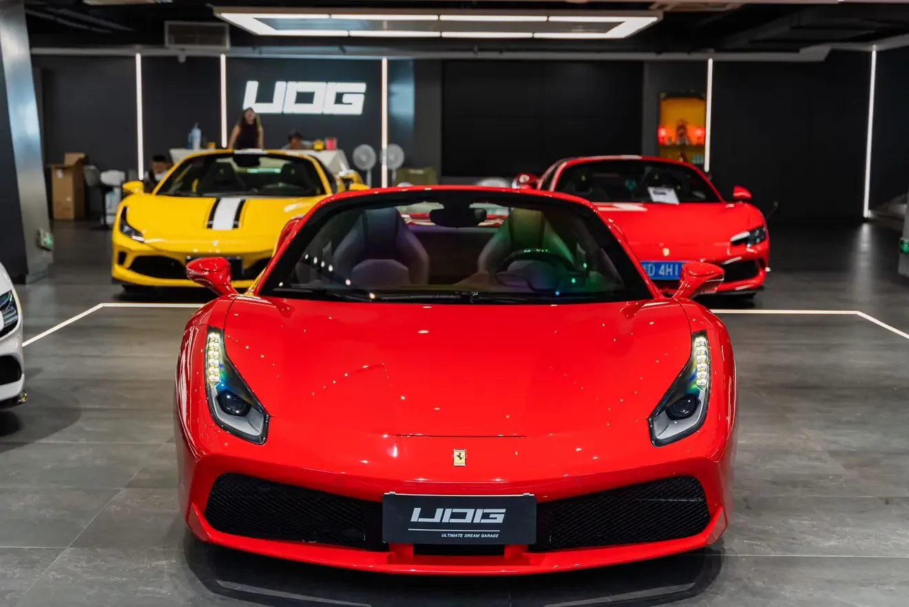 Ferrari 488