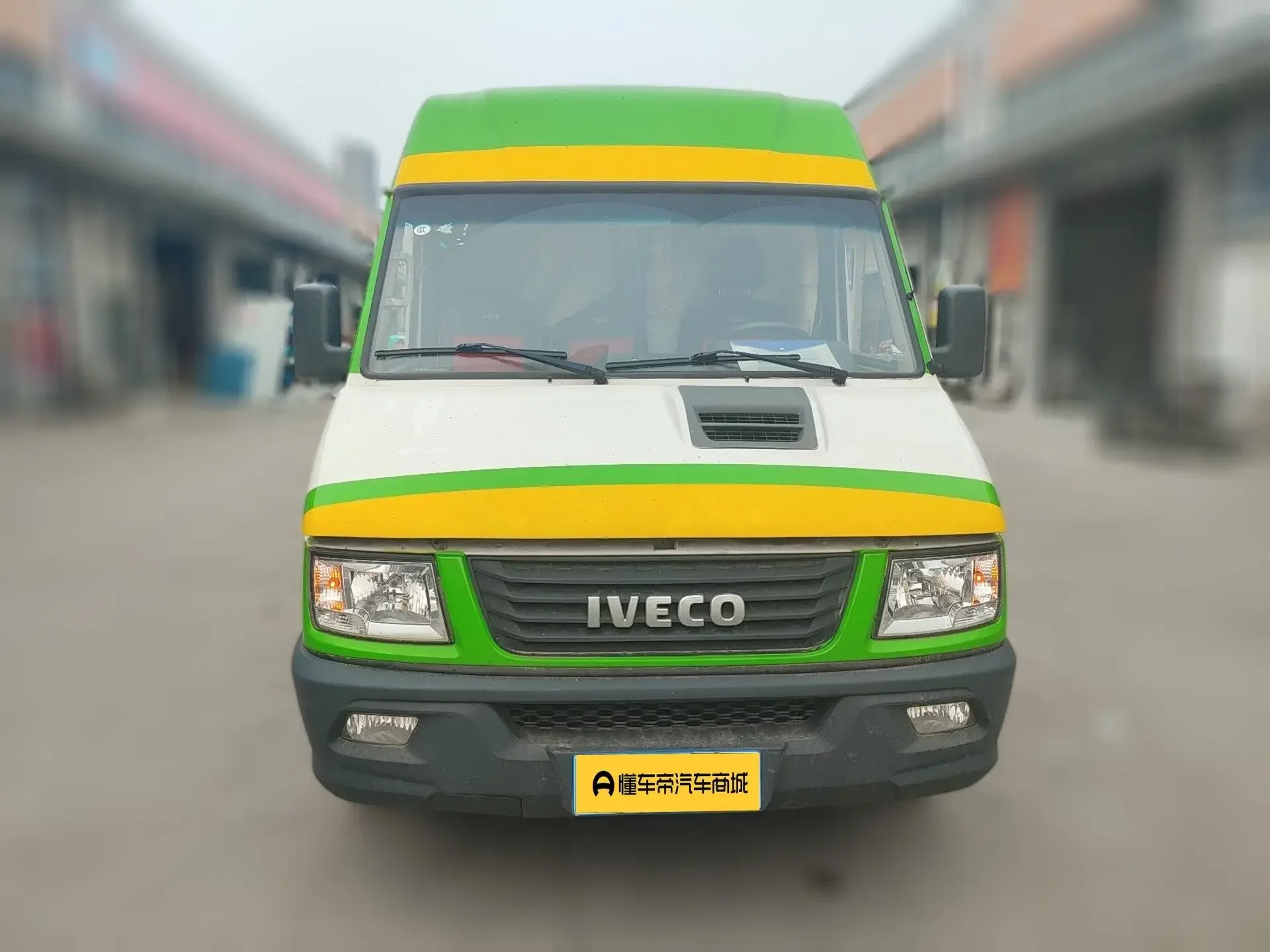 Iveco proud
