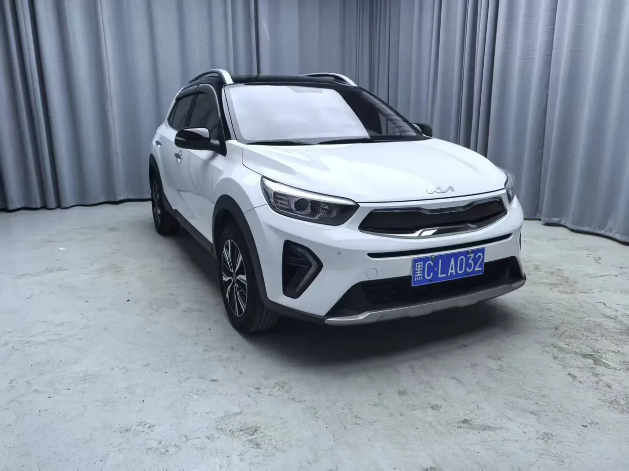 Kia KX1
