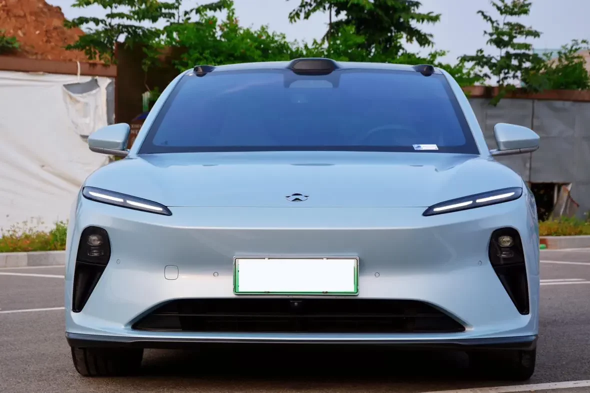 NIO ET5T