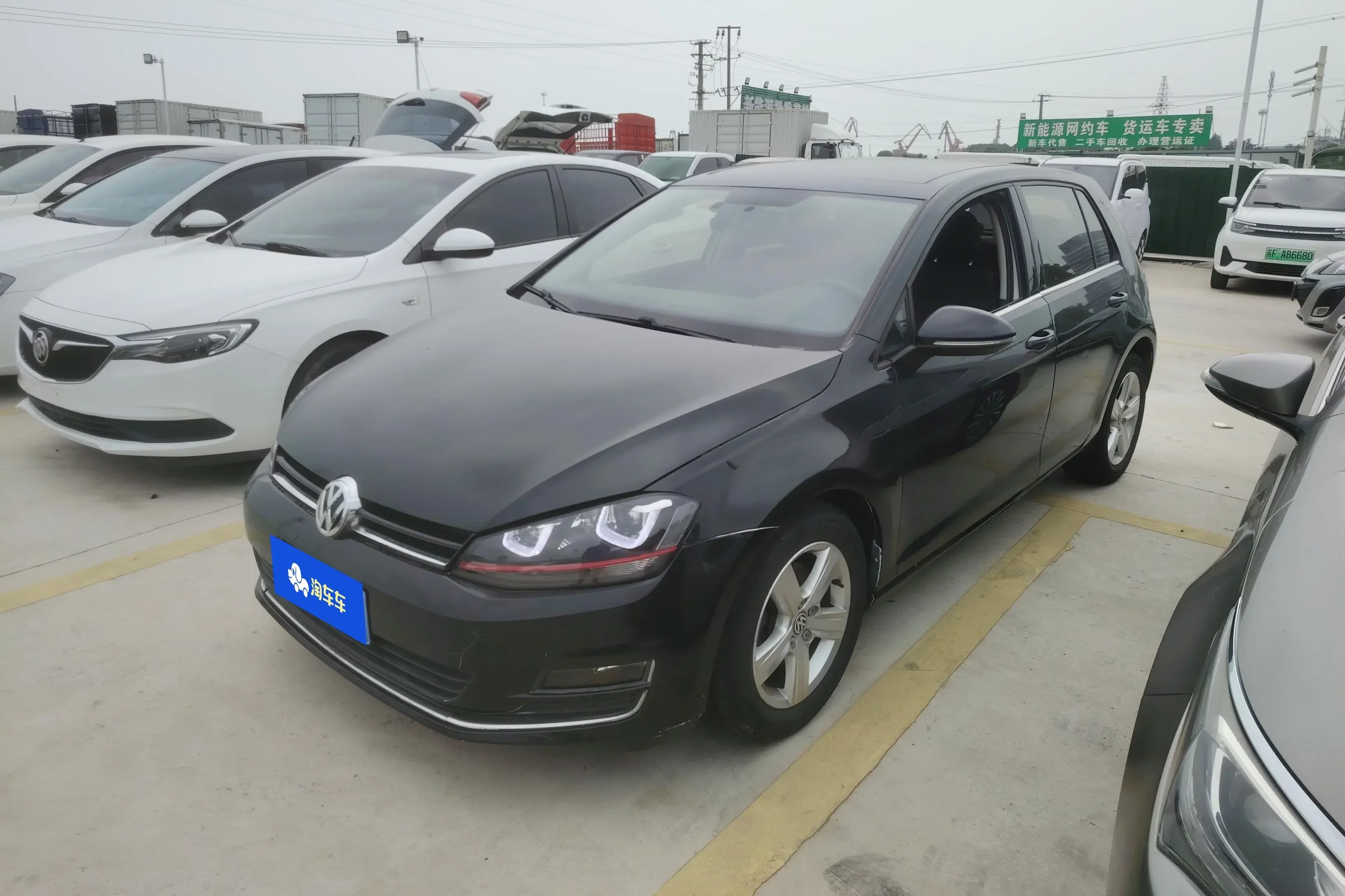 Volkswagen golf