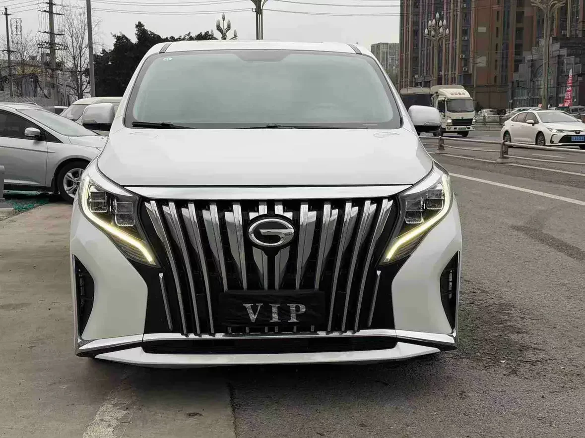 GAC Trumpchi M8
