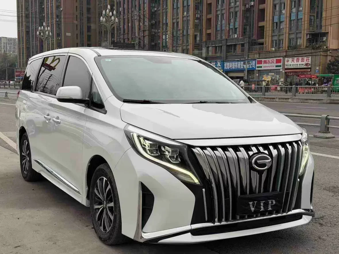 GAC Trumpchi M8