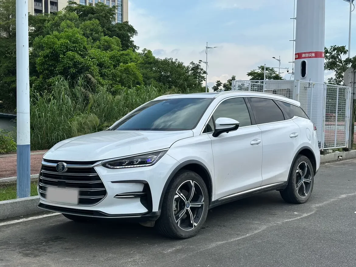 BYD Tang DM