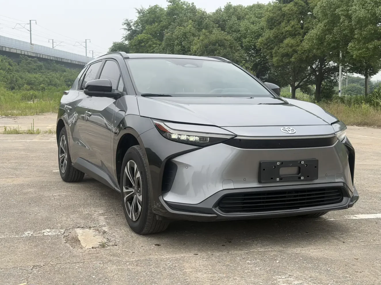 Toyota FAW  bZ4X