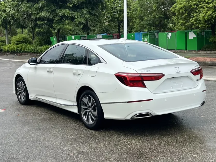 Honda Inspire