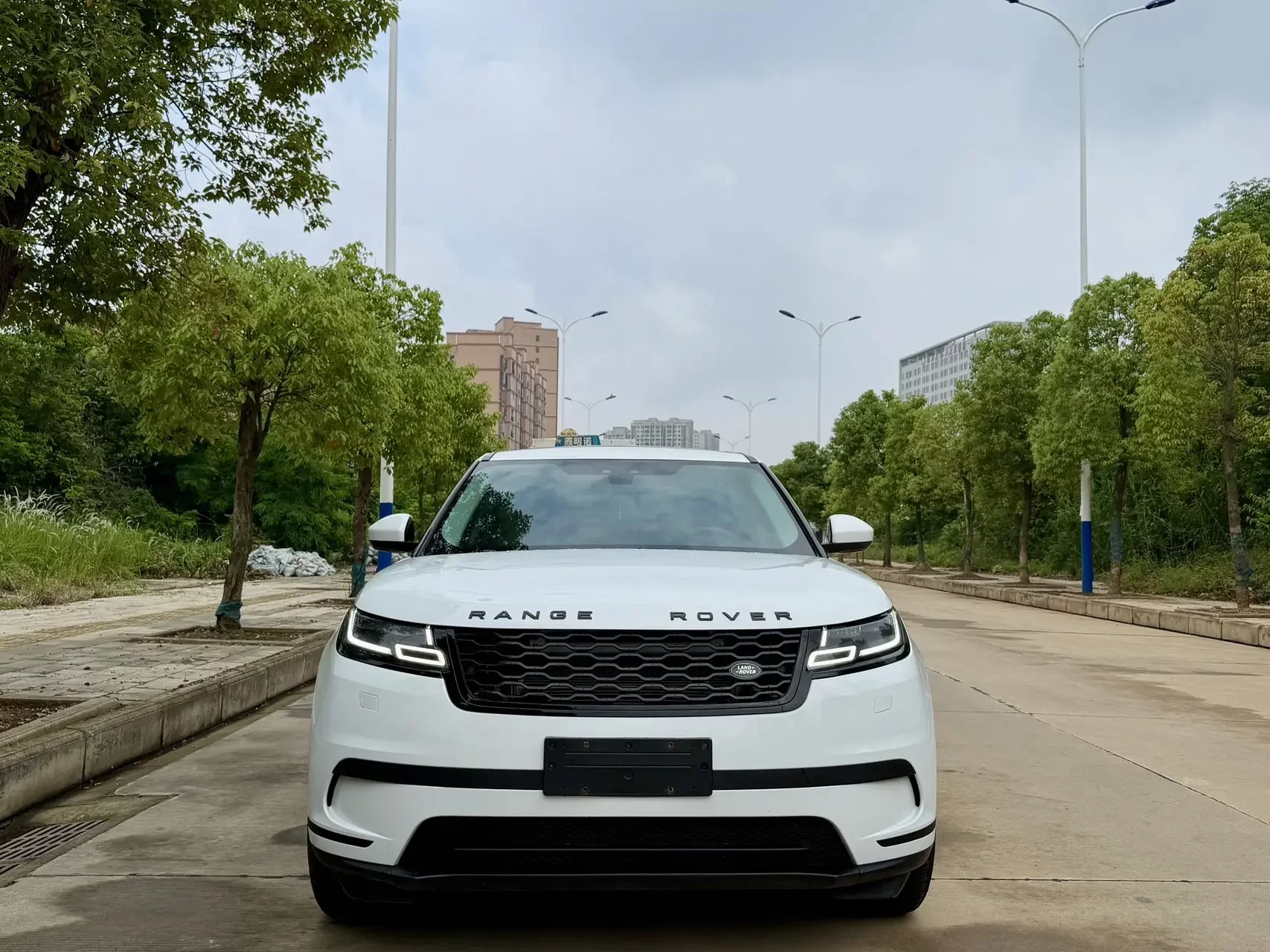Land Rover Range Rover Velar