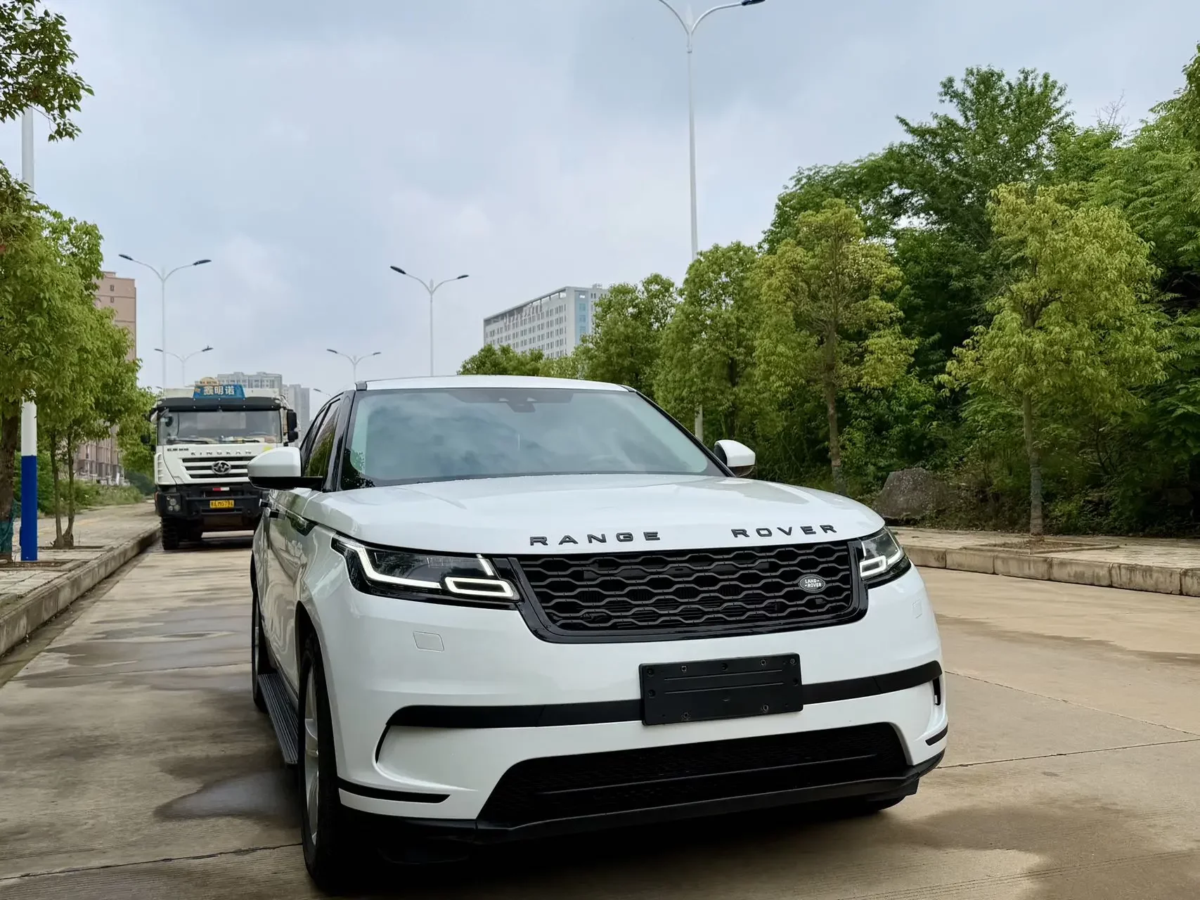 Land Rover Range Rover Velar