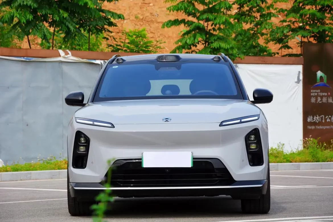 NIO ES6