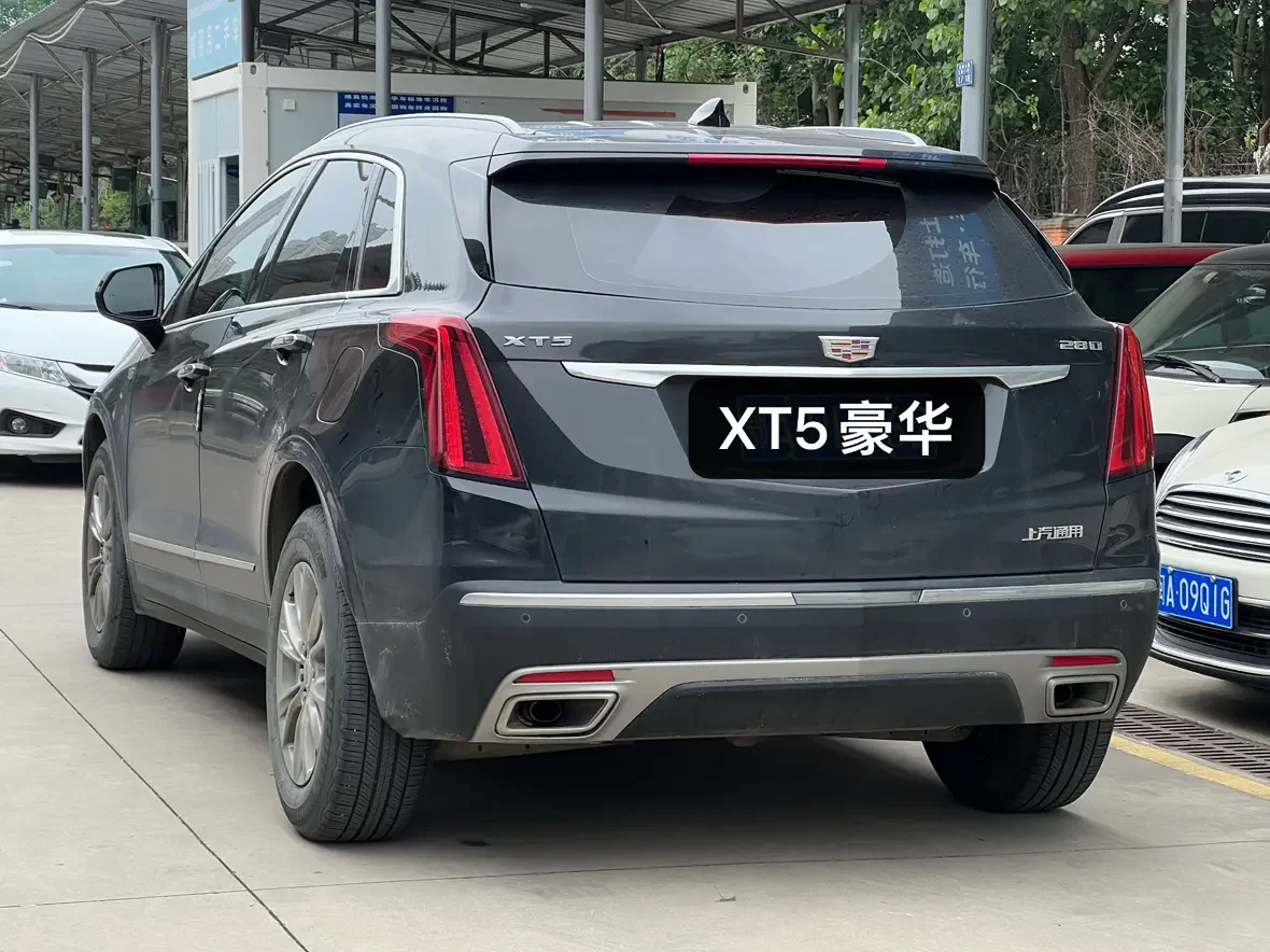 Cadillac XT5