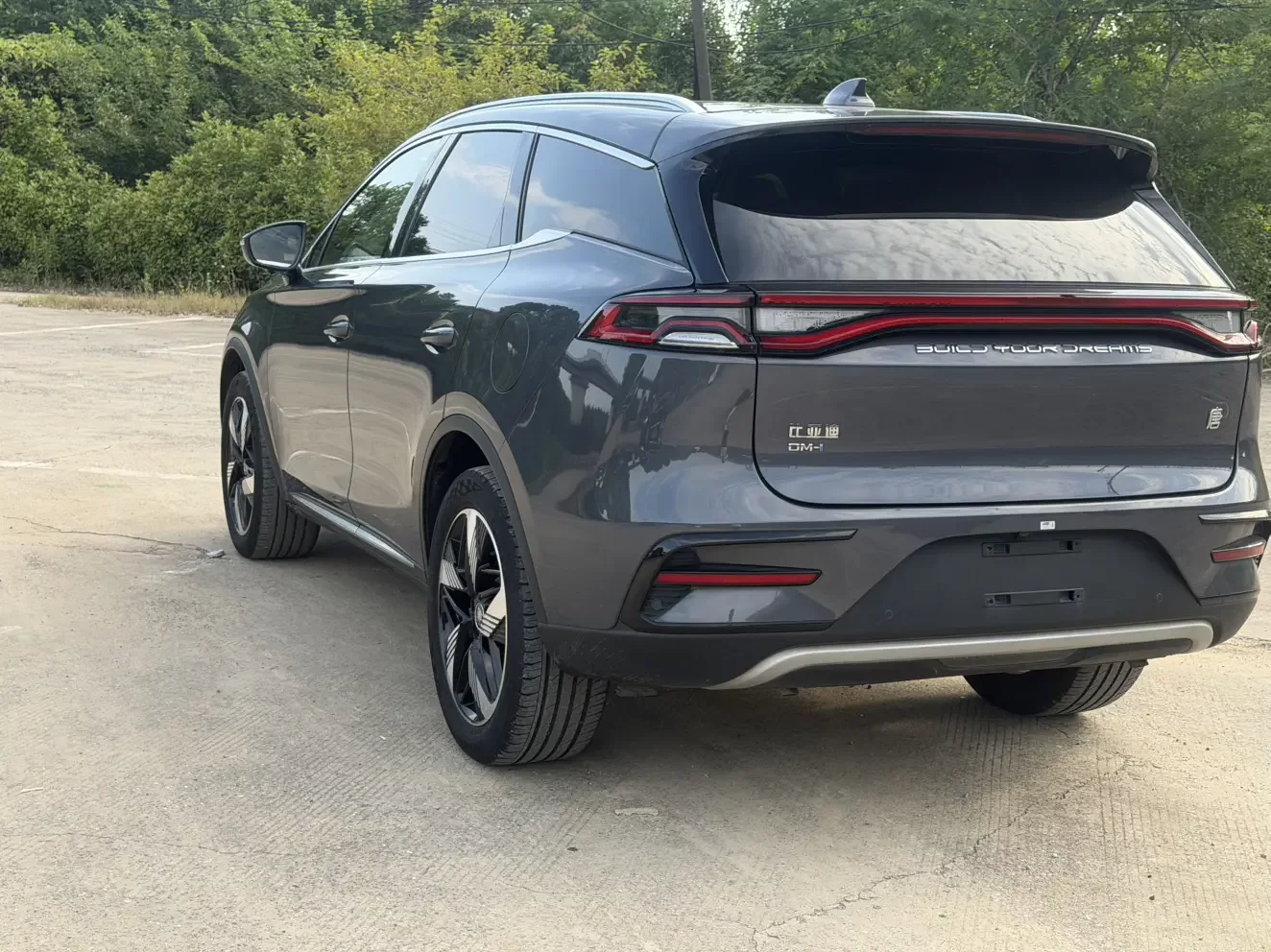 BYD Tang DM