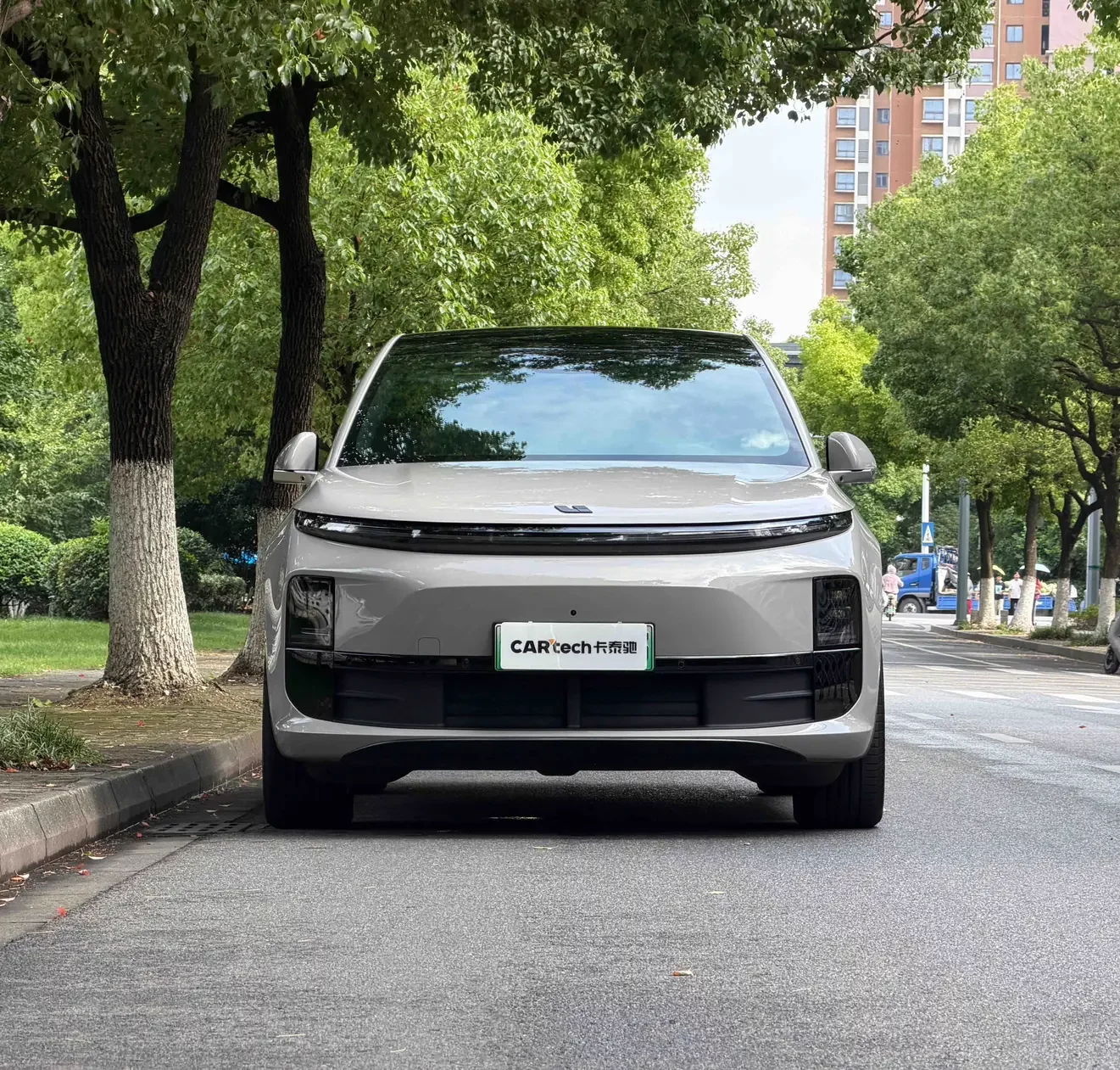 Lixiang L6