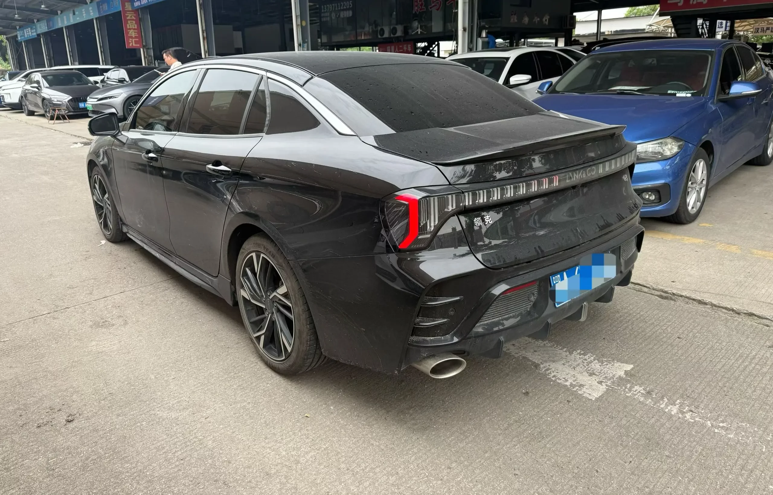 Lynk & Co 03