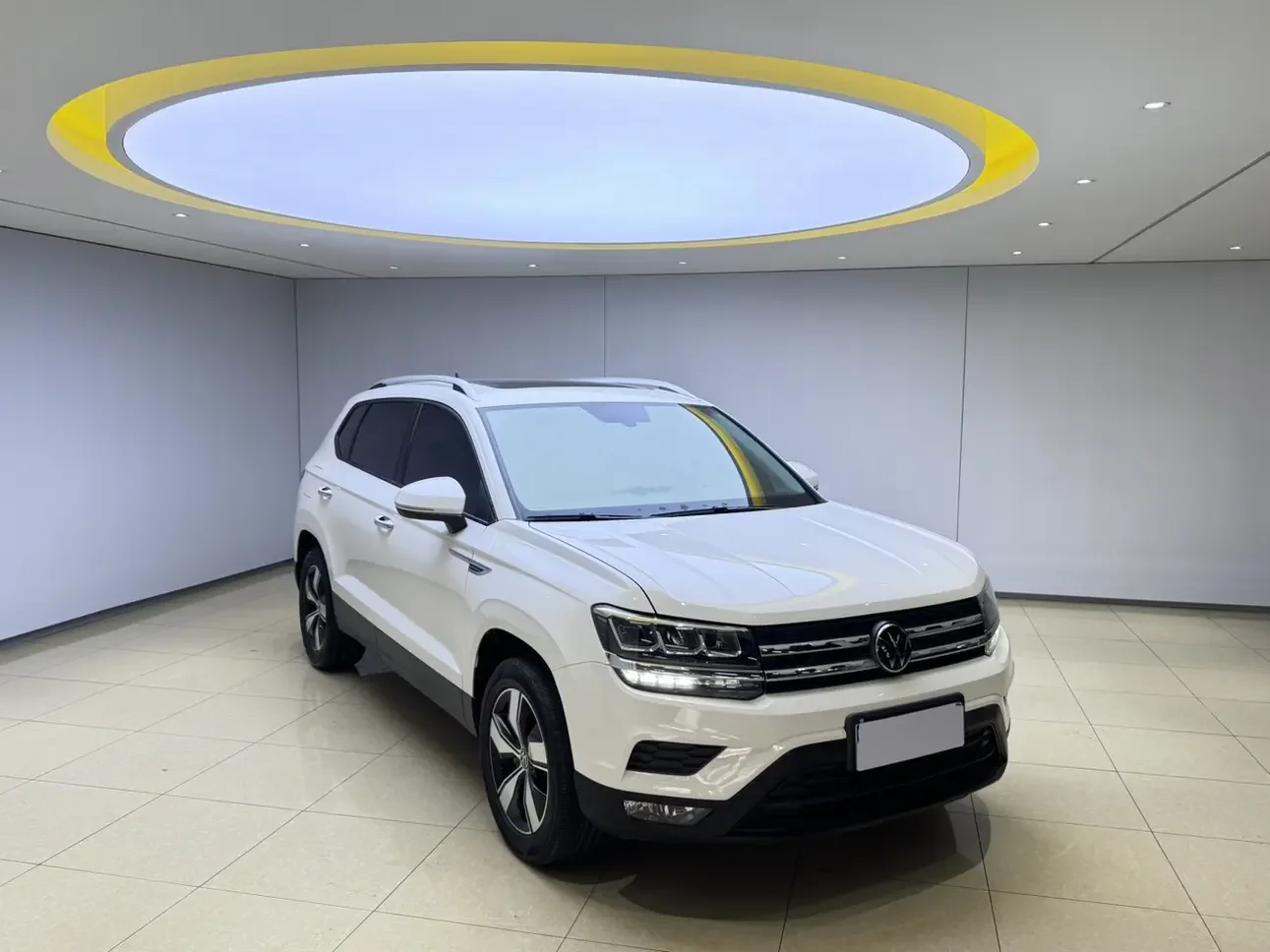 Volkswagen Tharu