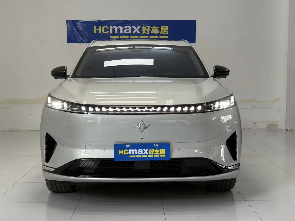 Dongfeng Yipai 008