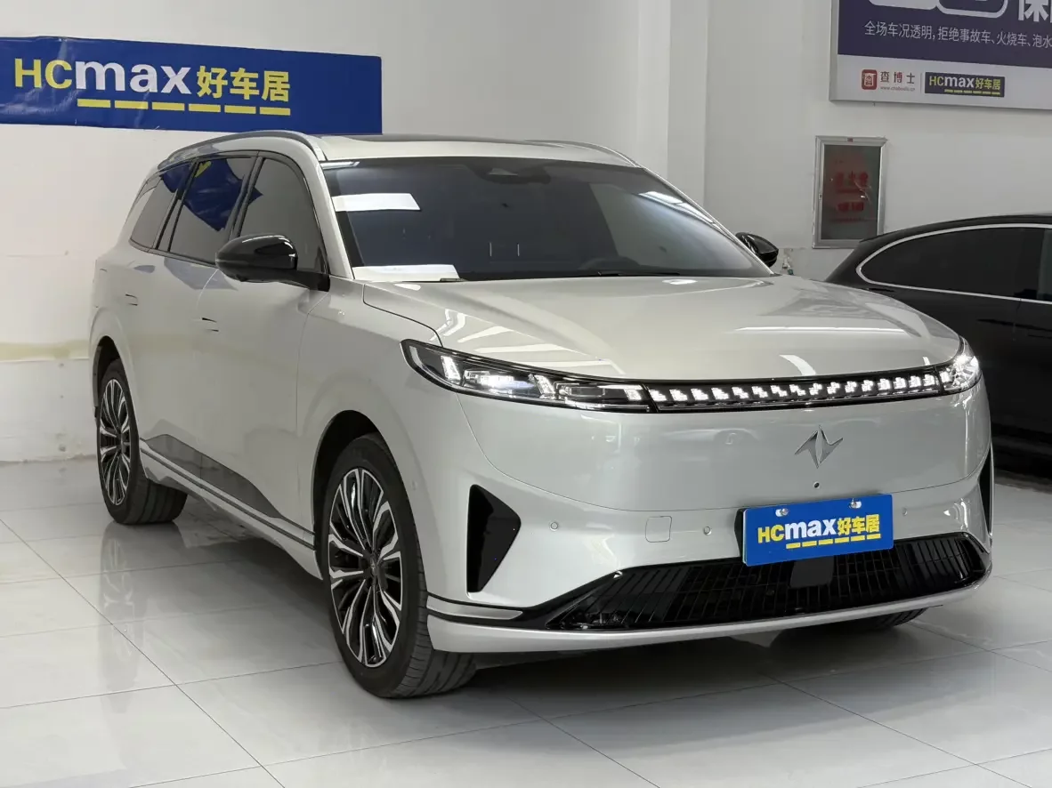 Dongfeng Yipai 008