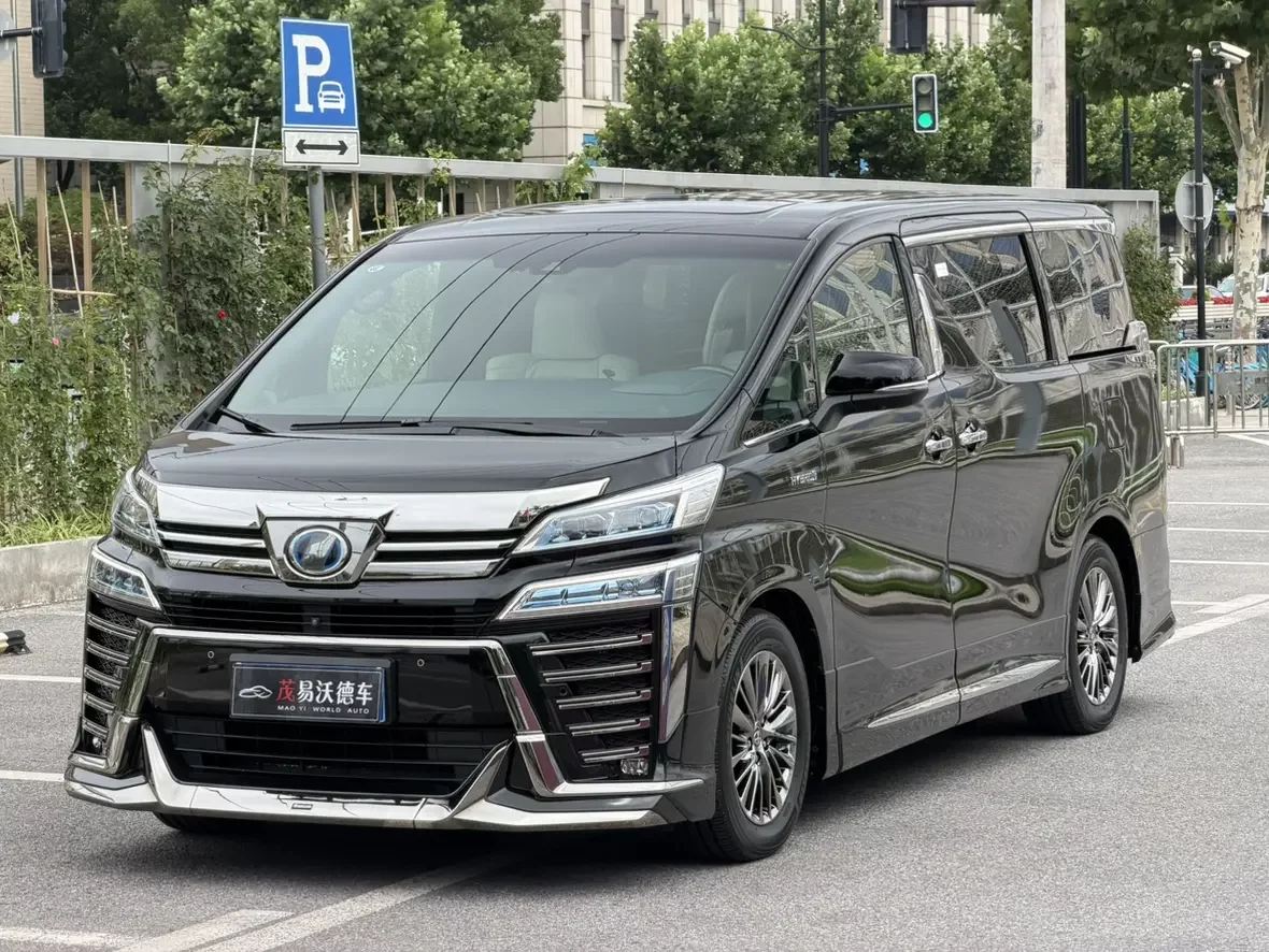 Toyota Crown Wellfire