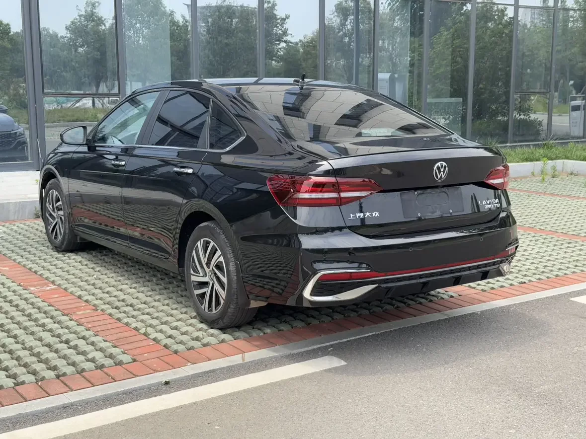 Volkswagen Lavida