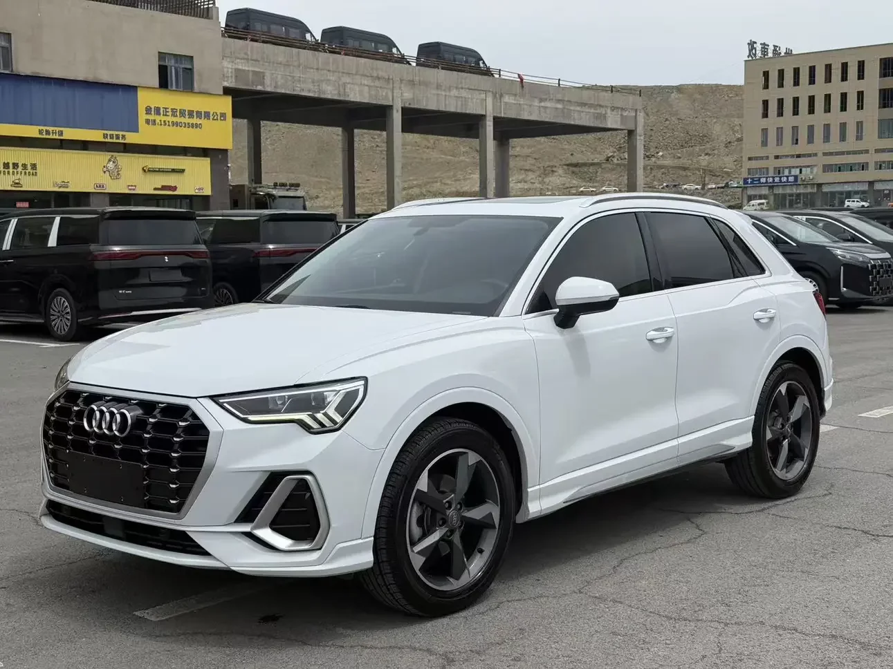 Audi Q3