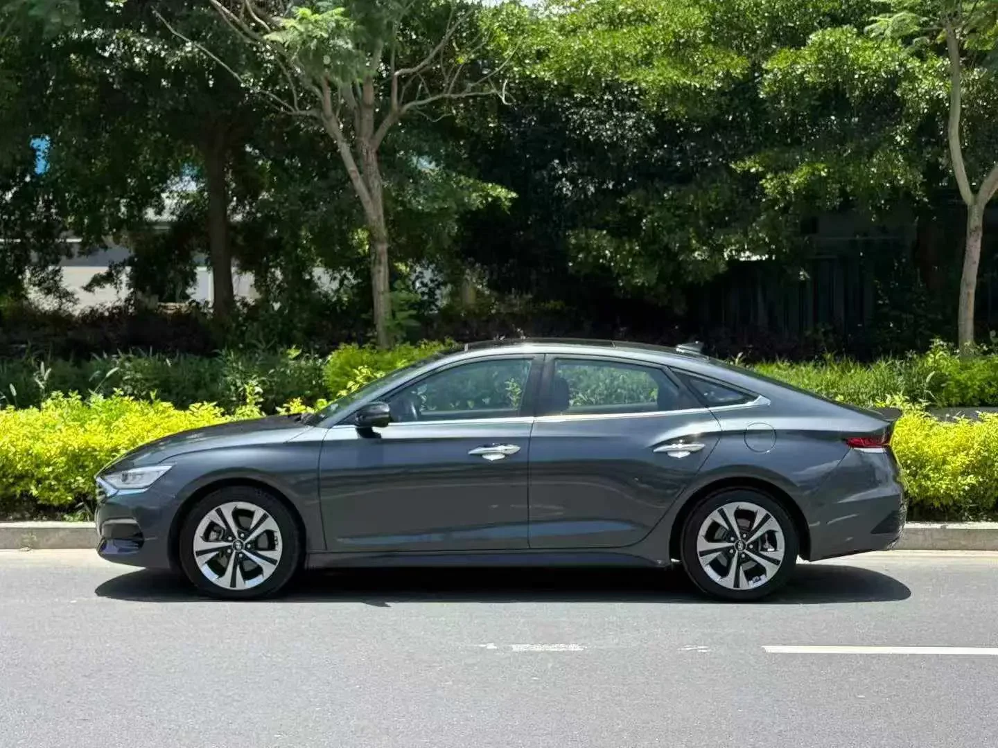 Hyundai Lafesta