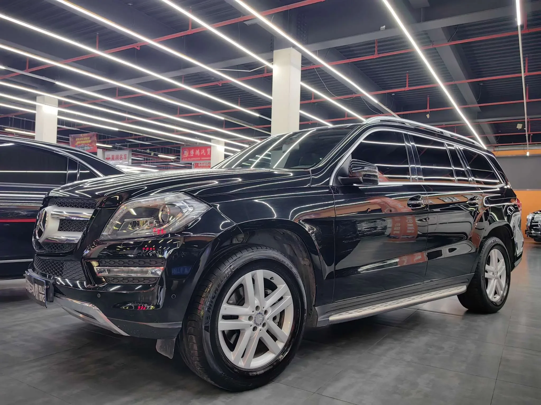 Mercedes-Benz GL Class