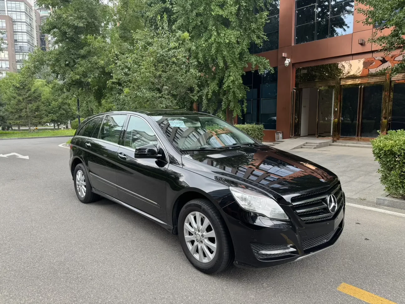 Mercedes-Benz R-Class