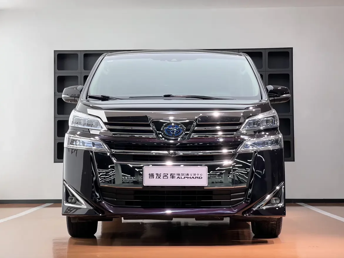Toyota Crown Wellfire