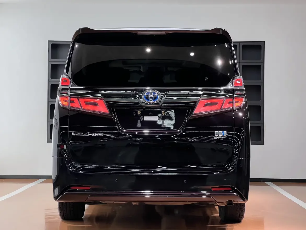 Toyota Crown Wellfire