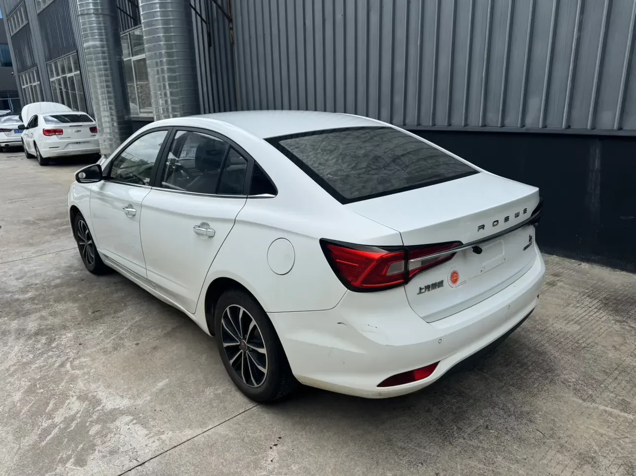 Roewe i5