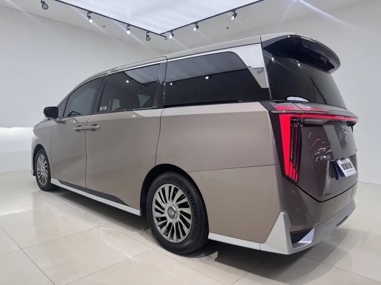 GAC Trumpchi M8