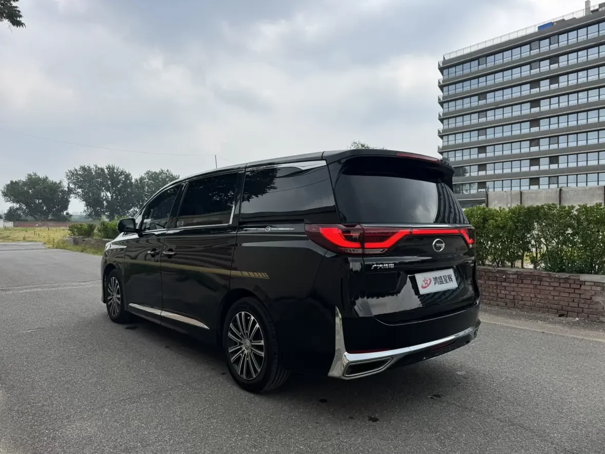 GAC Trumpchi M8