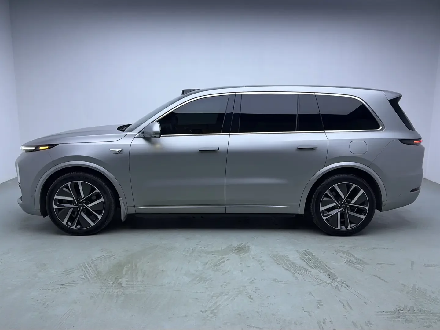 Lixiang L9