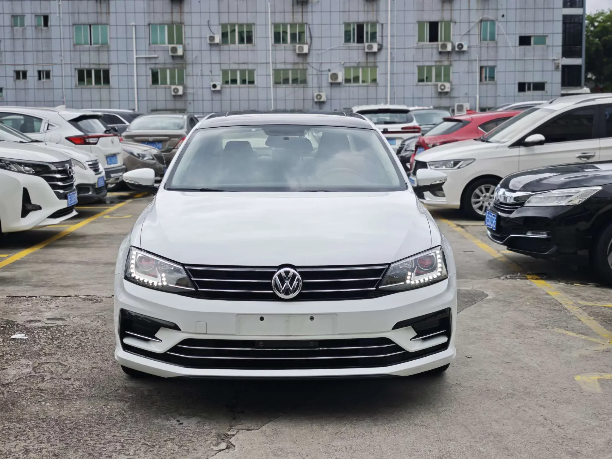 Volkswagen Sagitar