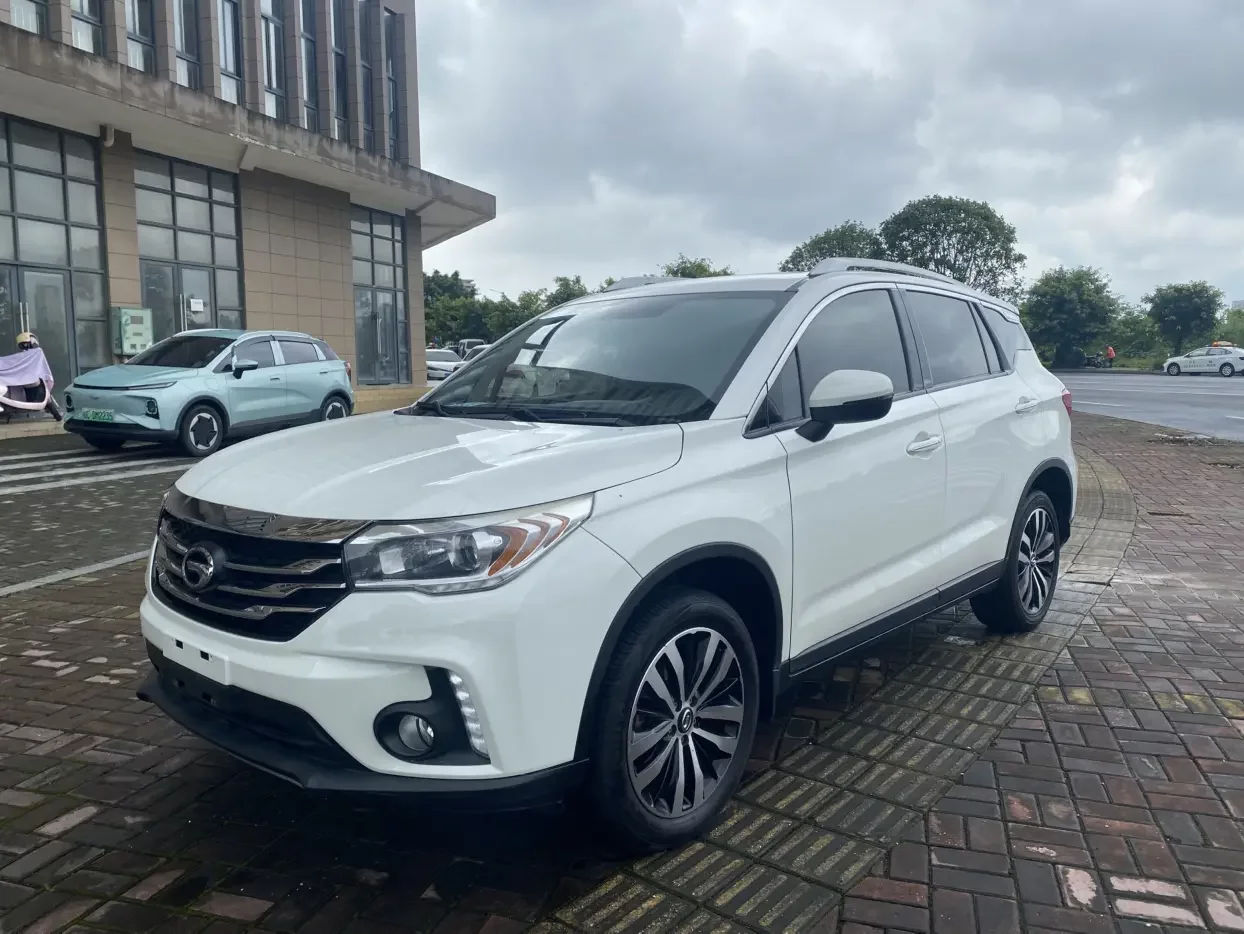 GAC Trumpchi GS4