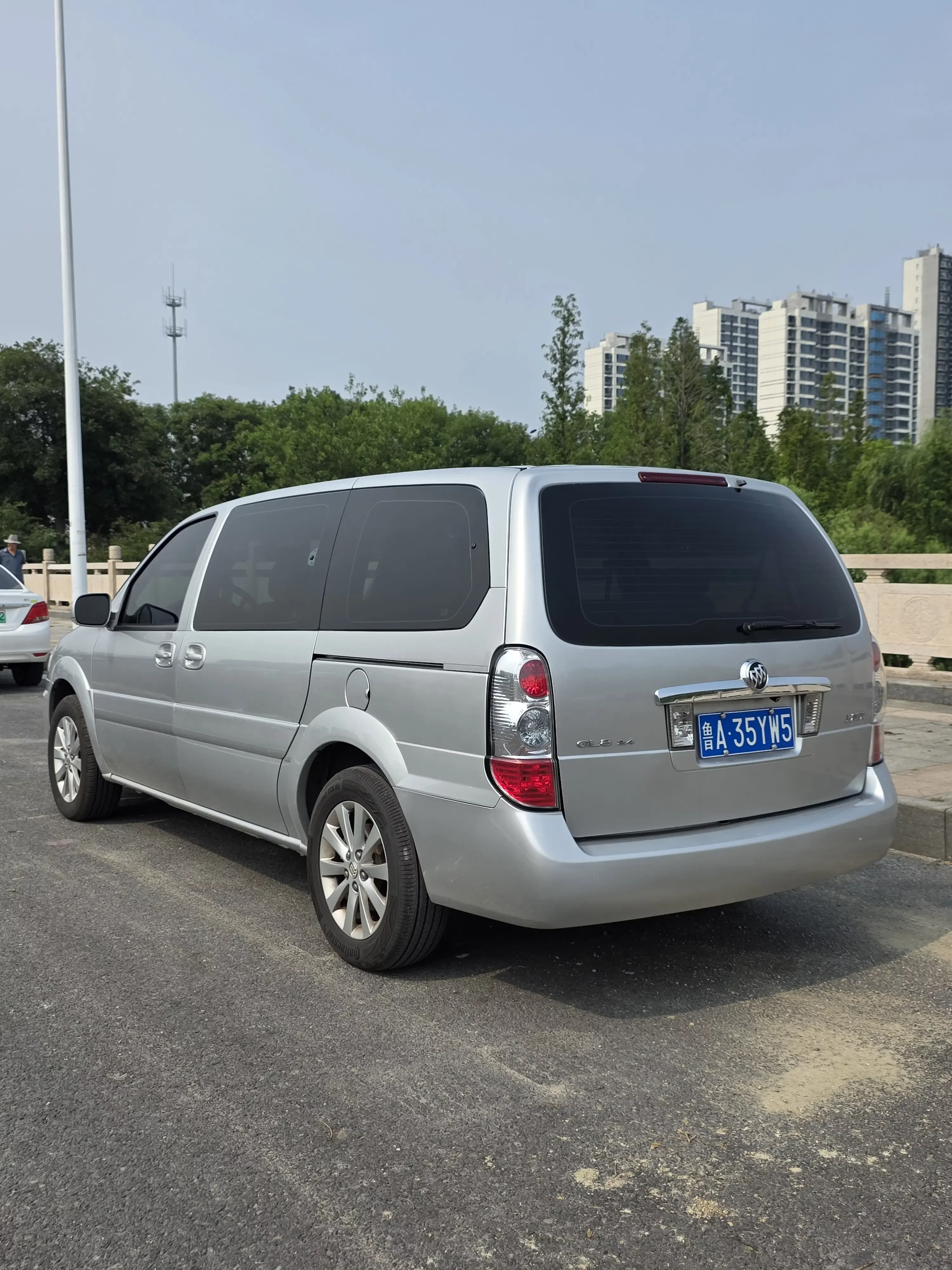 Buick GL8