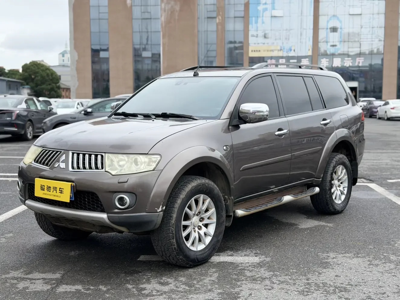 Mitsubishi Pajero Jinchang