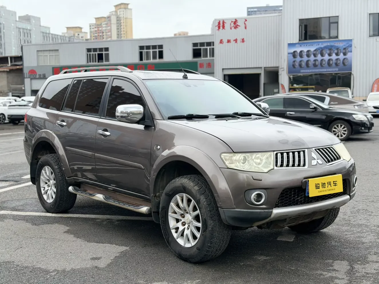 Mitsubishi Pajero Jinchang