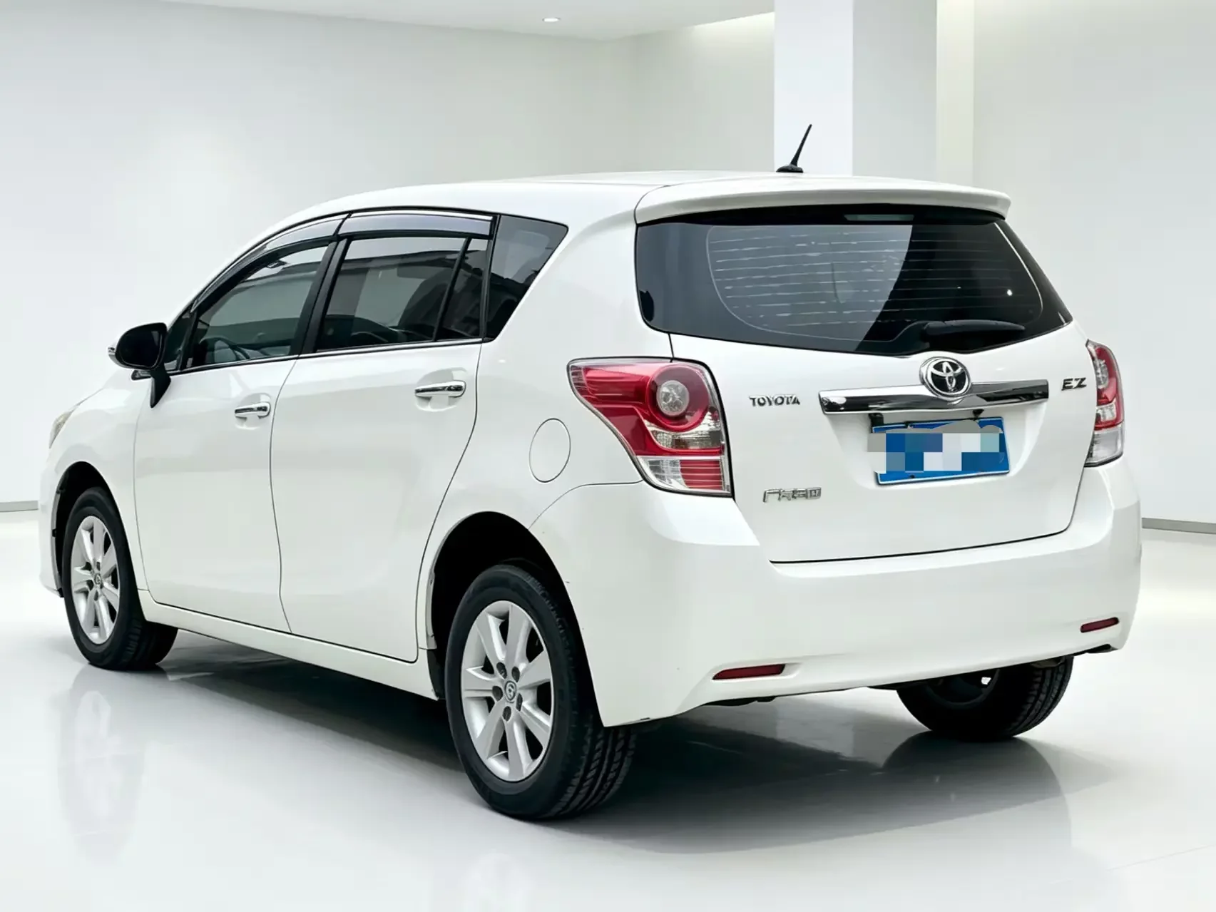 Toyota Verso / EZ