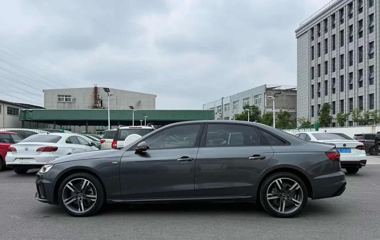 Audi A4L