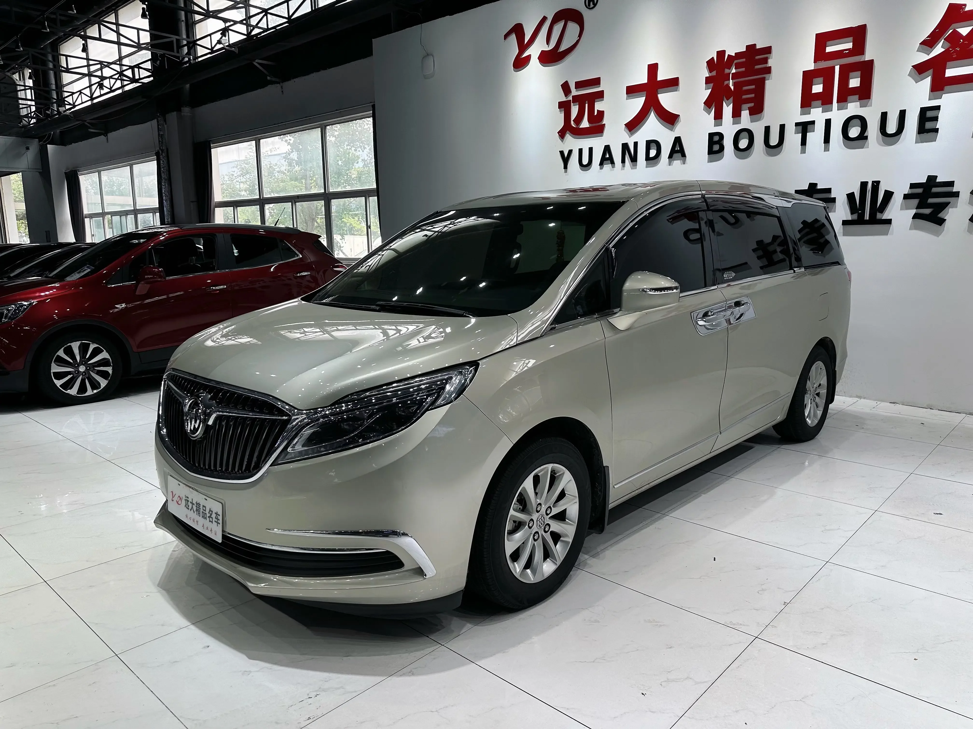 Buick GL8