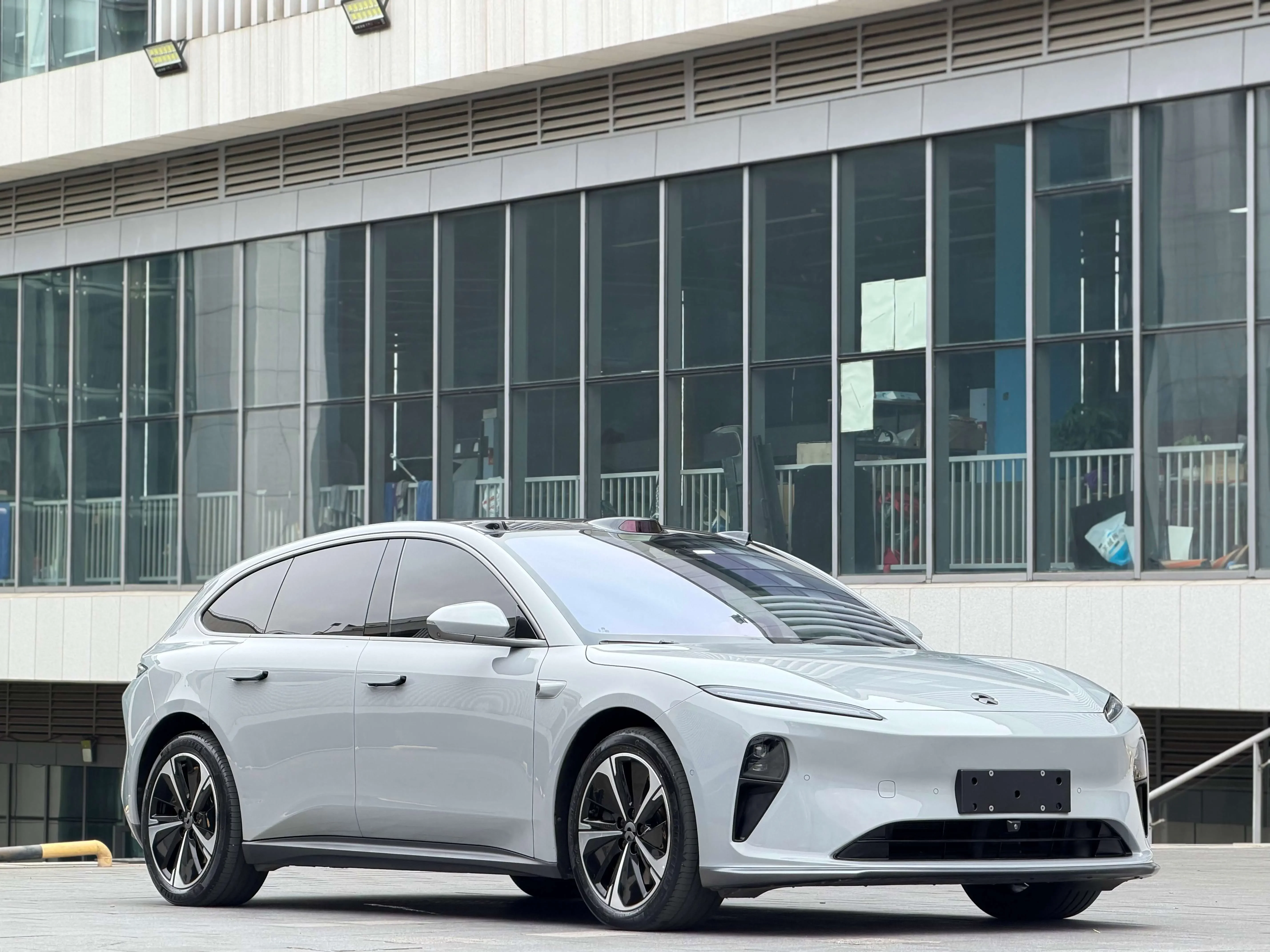 NIO ET5T