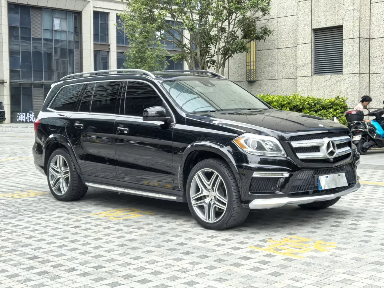 Mercedes-Benz GL Class