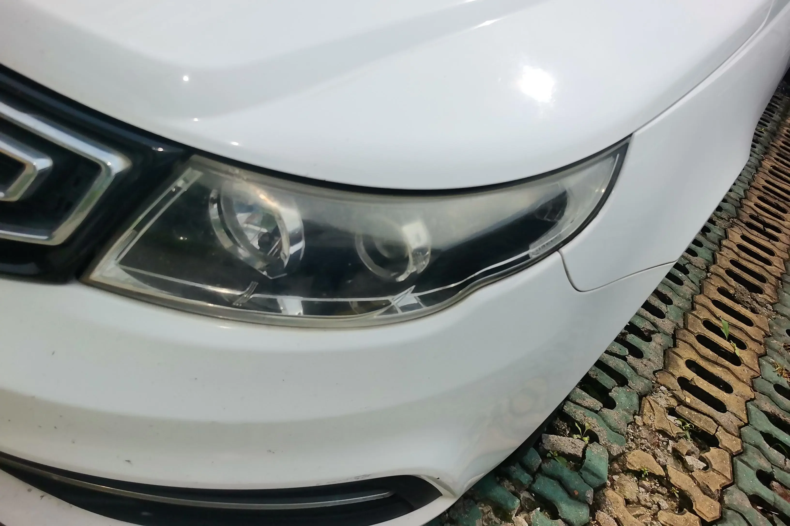 Geely Vision