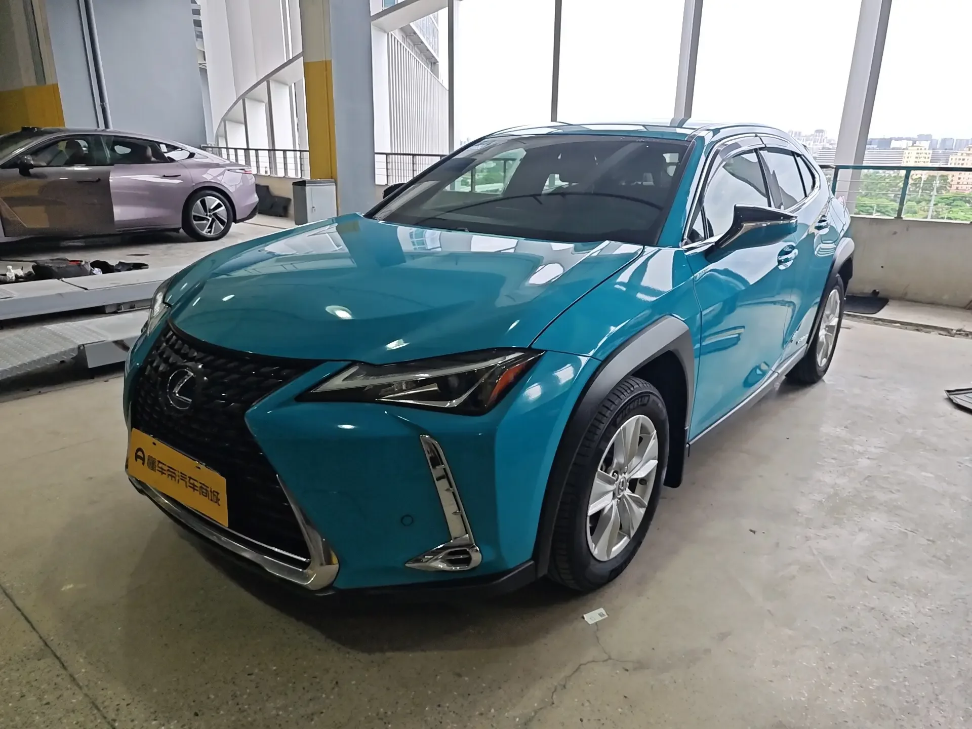 Lexus UX