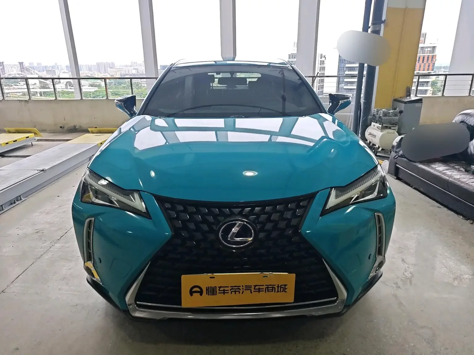 Lexus UX