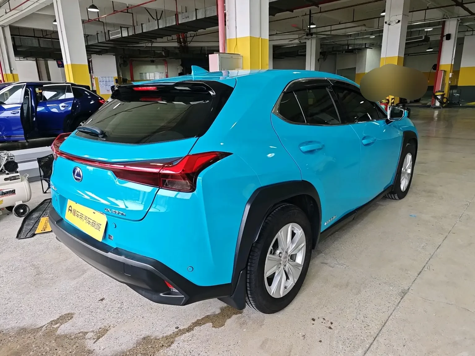 Lexus UX
