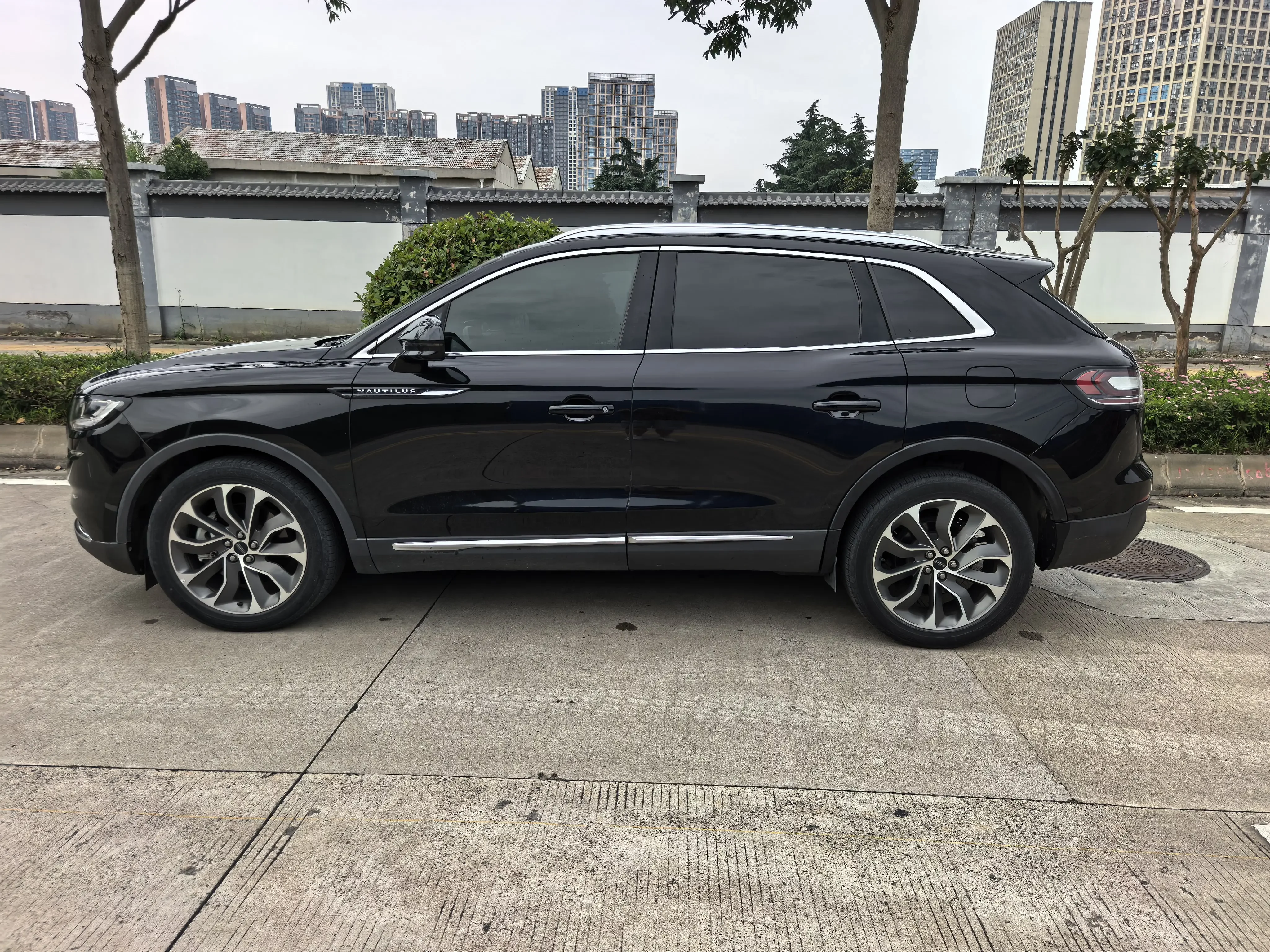 Lincoln navigator