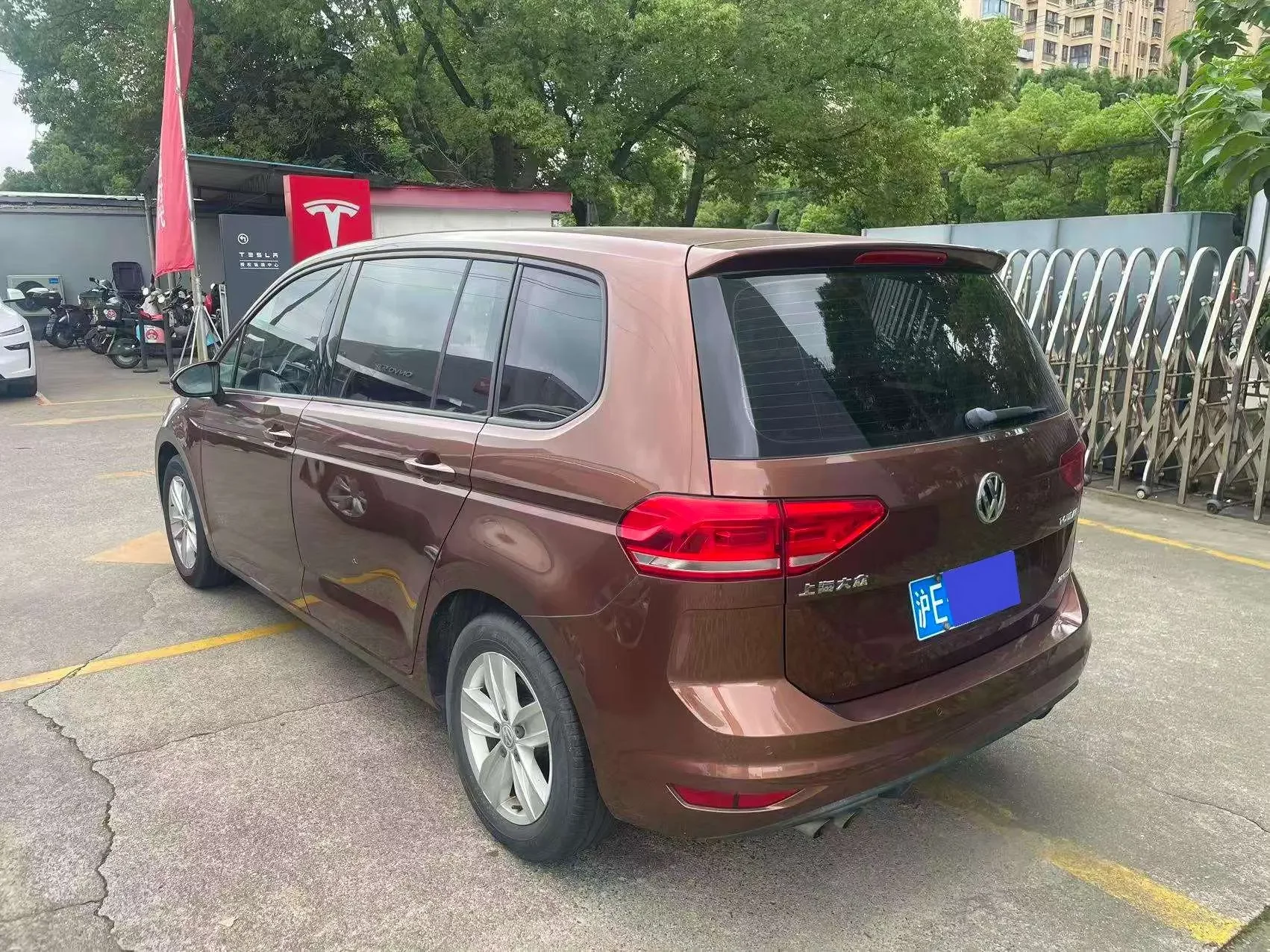 Volkswagen Touran L