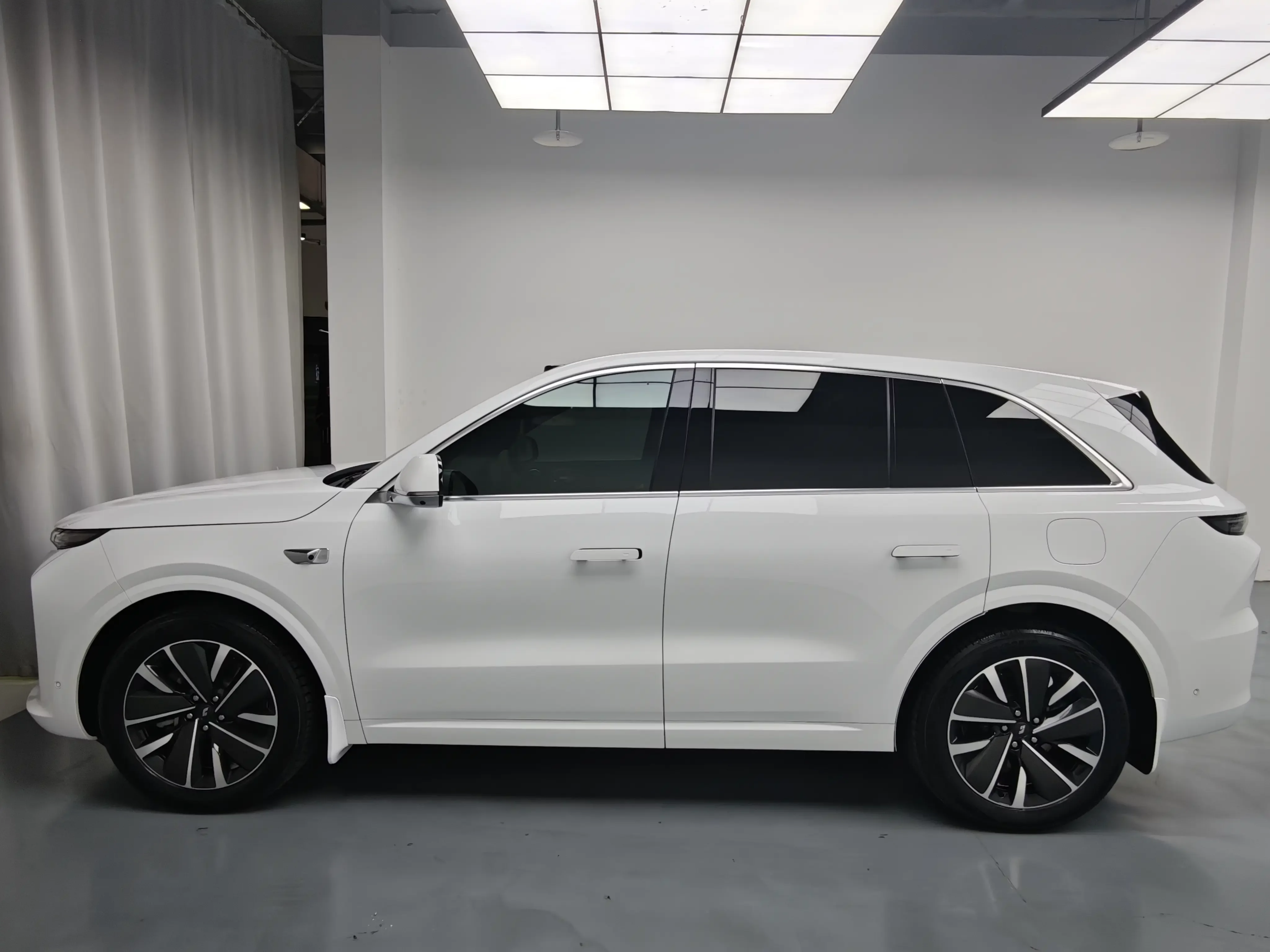 Lixiang L6